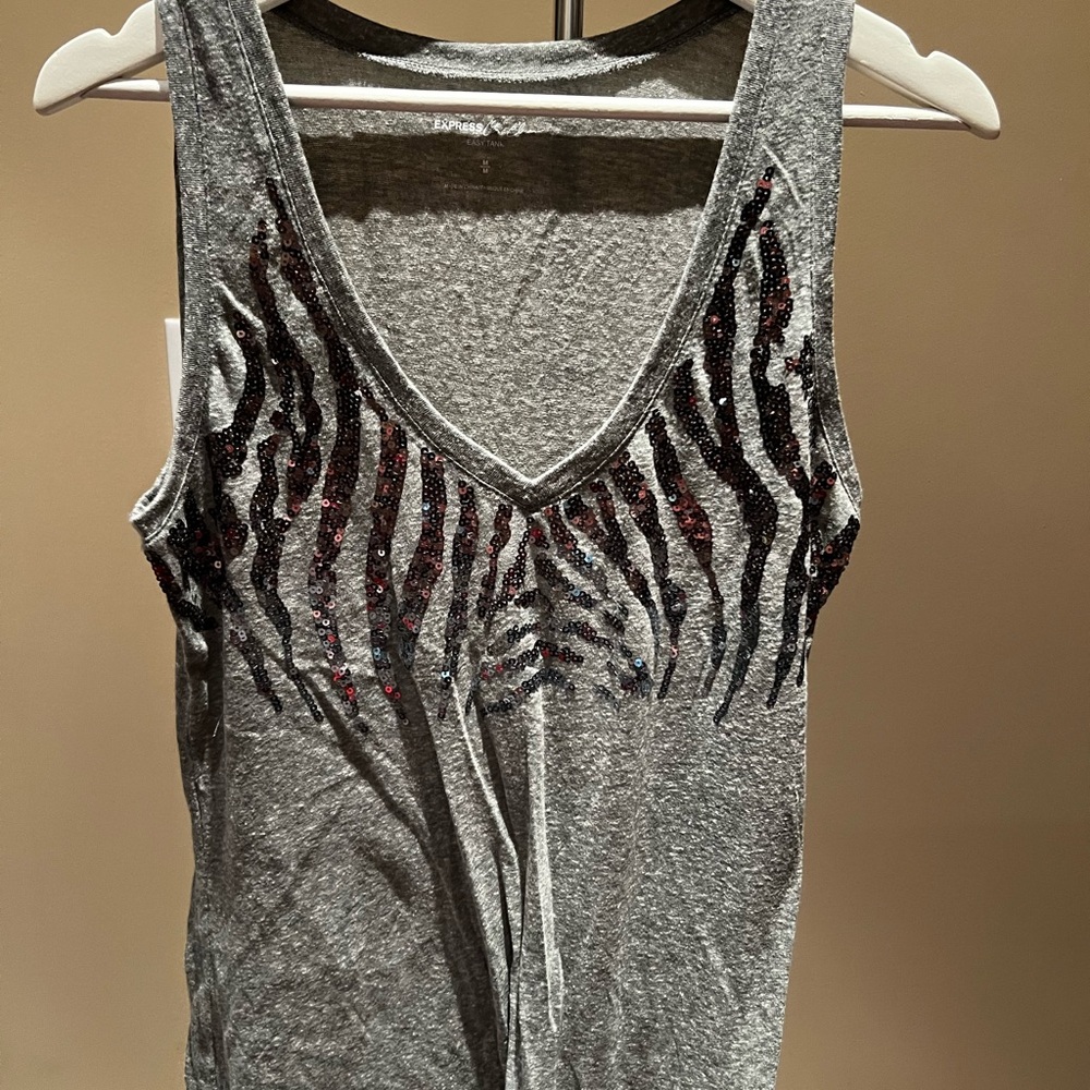 Express tank top
